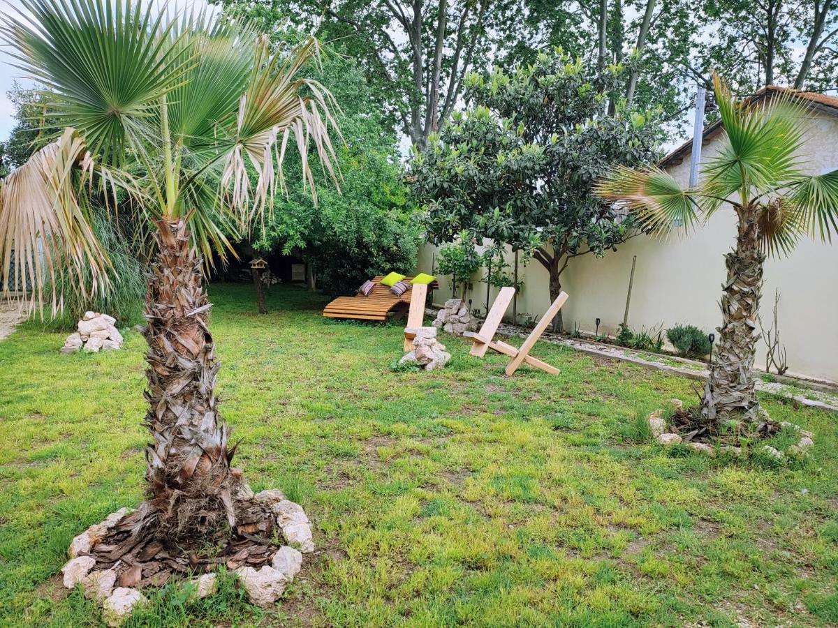 Jardin De Coubertin Apartment Beziers Exterior photo